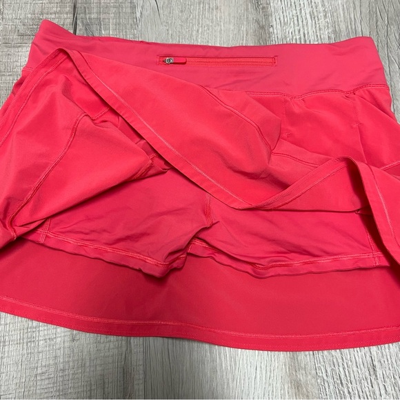 Lululemon Pace Rival Mid-Rise Skirt Long Size 10 Red - Picture 7 of 11